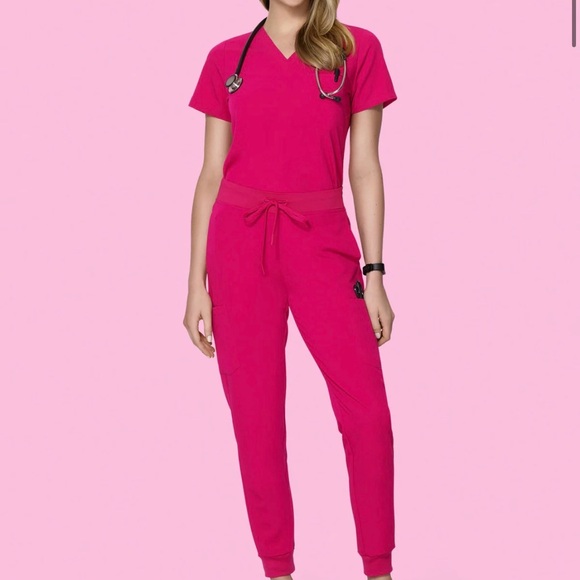 Mandala Raspberry Pink Scrub Set 💗 - Picture 2 of 5